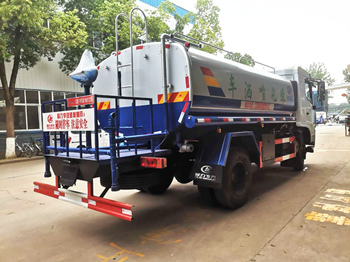 東風(fēng)D3L型12噸灑水車(chē)